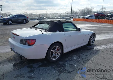 2000 Honda S2000 z USA, uszkodzony, nr VIN JHMAP1146YT004909